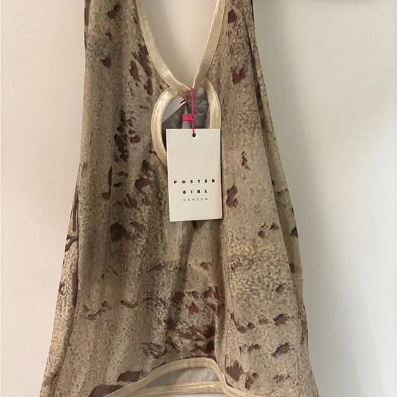 POSTER GIRL | The Bree Dress in Mahogany Zebra - Picture 3 of 3